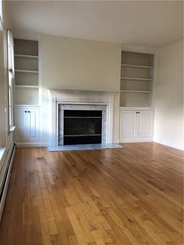 116 Evergreen Drive, Portsmouth, RI 02871