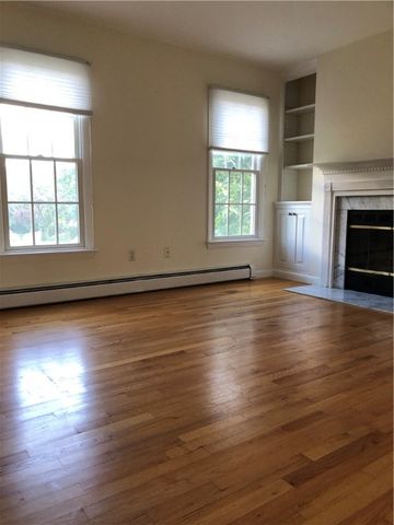 116 Evergreen Drive, Portsmouth, RI 02871