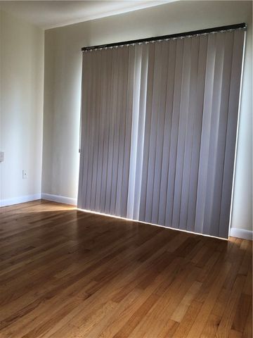 116 Evergreen Drive, Portsmouth, RI 02871