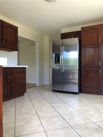 116 Evergreen Drive, Portsmouth, RI 02871