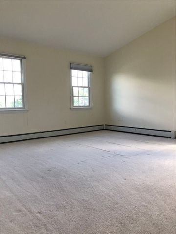 116 Evergreen Drive, Portsmouth, RI 02871