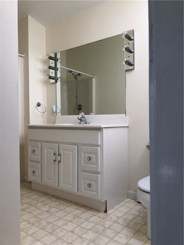 116 Evergreen Drive, Portsmouth, RI 02871