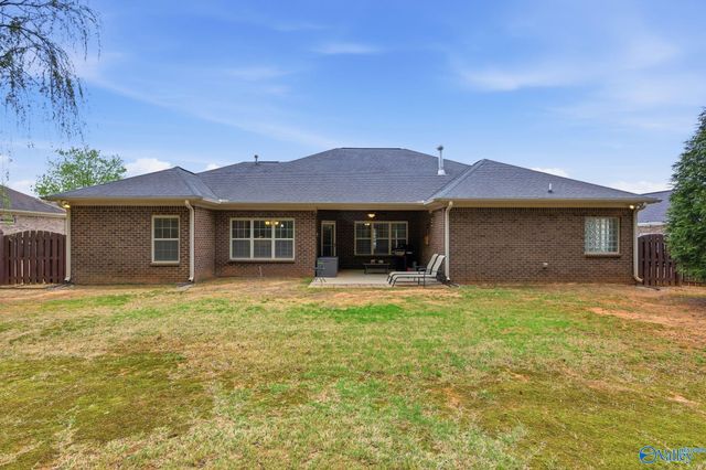 127 Sage Willow Drive SW, Madison, AL 35756