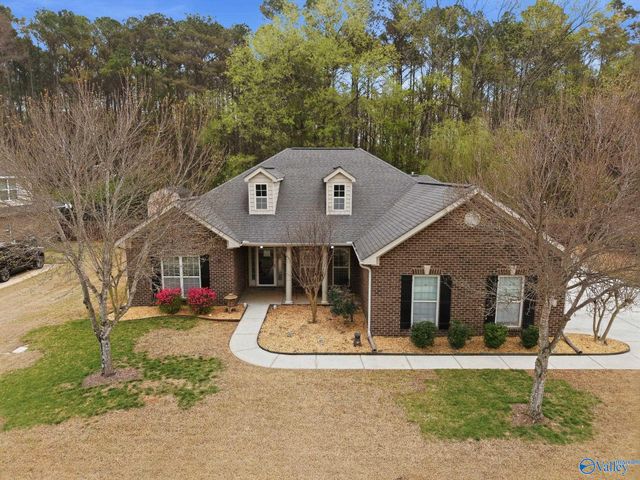 127 Sage Willow Drive SW, Madison, AL 35756