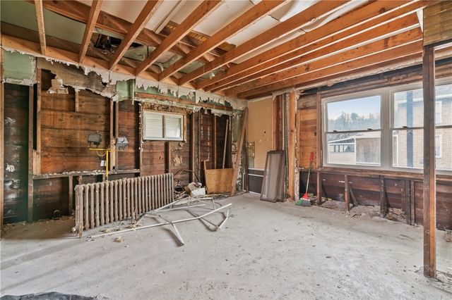 149 Murdock Street, Canonsburg, PA 15317