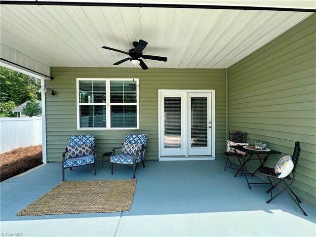 5460 Quartz Avenue, Clemmons, NC 27012