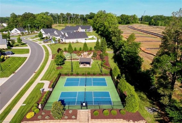 5460 Quartz Avenue, Clemmons, NC 27012