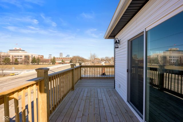 1041 S East Street, Indianapolis, IN 46225