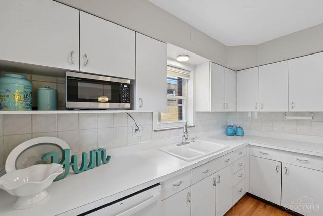 1613 Norcol Lane, Cincinnati, OH 45231