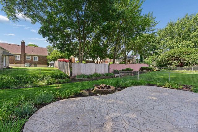1613 Norcol Lane, Cincinnati, OH 45231