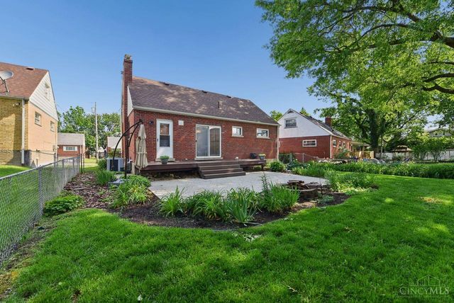 1613 Norcol Lane, Cincinnati, OH 45231