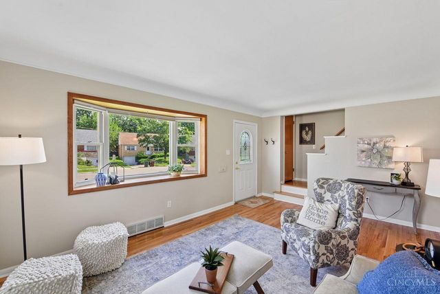 1613 Norcol Lane, Cincinnati, OH 45231