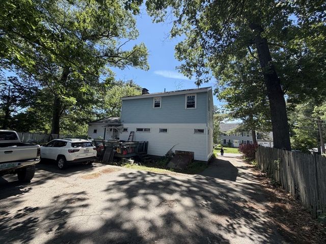 42 Birch Rd, Westford, MA 01886