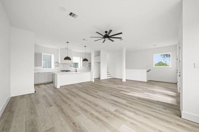 313 N Nagle Street, Houston, TX 77003