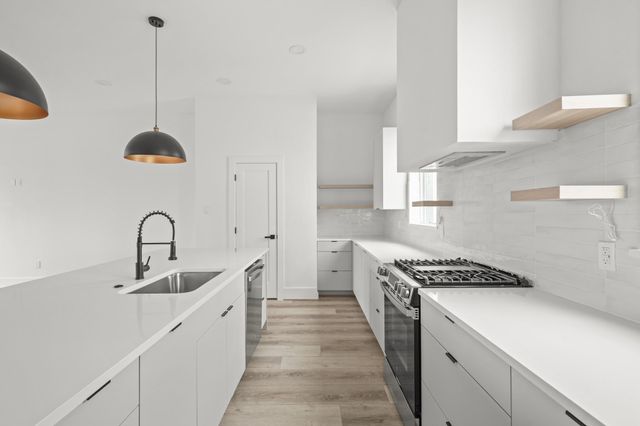 313 N Nagle Street, Houston, TX 77003