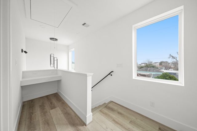 313 N Nagle Street, Houston, TX 77003