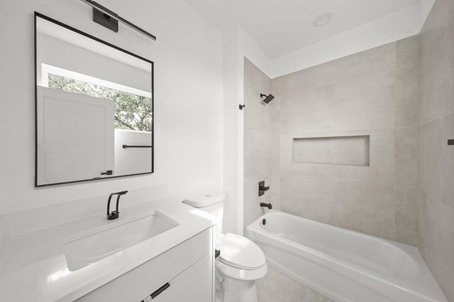 313 N Nagle Street, Houston, TX 77003