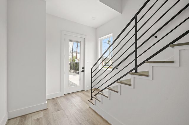 313 N Nagle Street, Houston, TX 77003