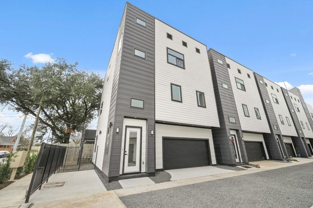 313 N Nagle Street, Houston, TX 77003