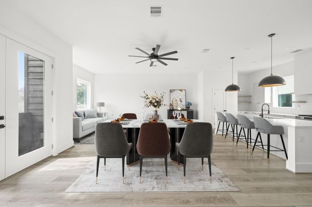 313 N Nagle Street, Houston, TX 77003