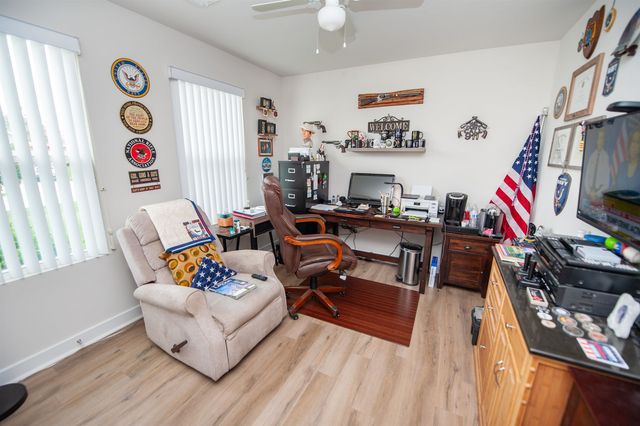811 Shady Oak Court, Boiling Springs, SC 29316