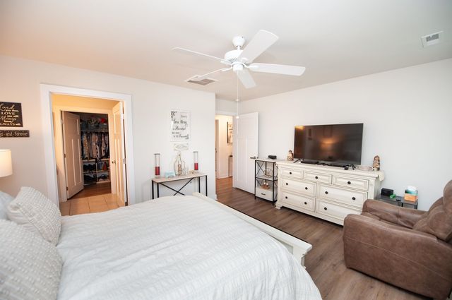 811 Shady Oak Court, Boiling Springs, SC 29316