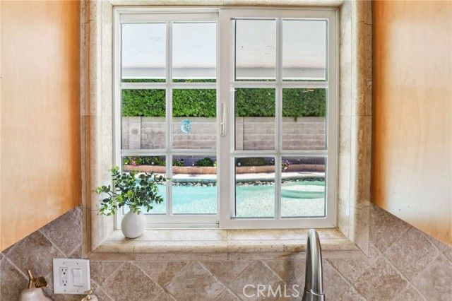 1054 N Hermosa, Anaheim, CA 92801