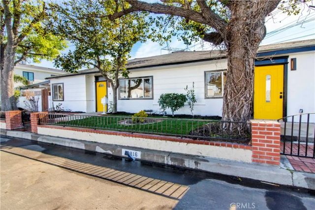 10816 Calvert, North Hollywood, CA 91606