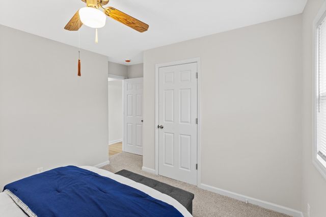 5736 40th Avenue S, Minneapolis, MN 55417