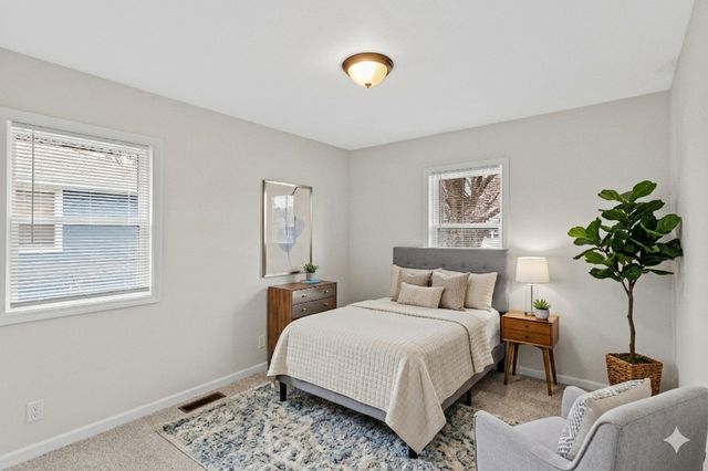 5736 40th Avenue S, Minneapolis, MN 55417