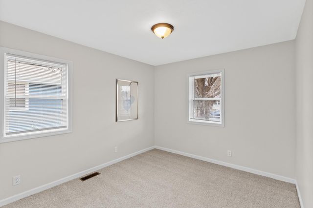 5736 40th Avenue S, Minneapolis, MN 55417