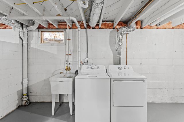 5736 40th Avenue S, Minneapolis, MN 55417