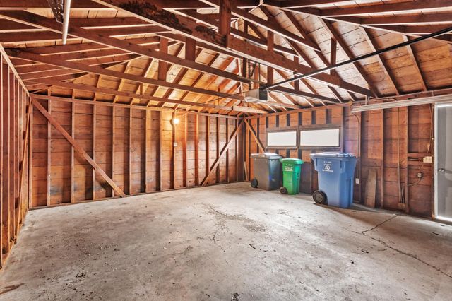 5736 40th Avenue S, Minneapolis, MN 55417