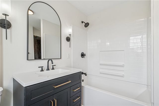 144 W Schwab Ave, Munhall, PA 15120