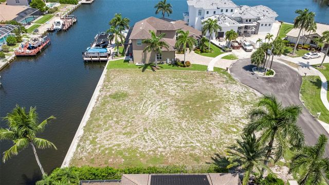 375 WALES COURT, Marco Island, FL 34145