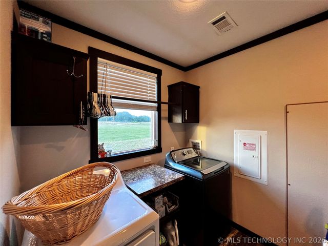 11580 Taylor Island View Road, Kingston, OK 73439