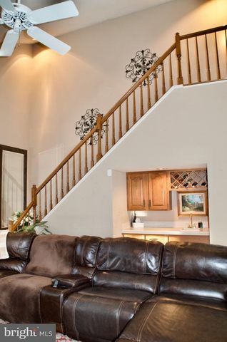 7573 FUSILIER DR, Warrenton, VA 20186