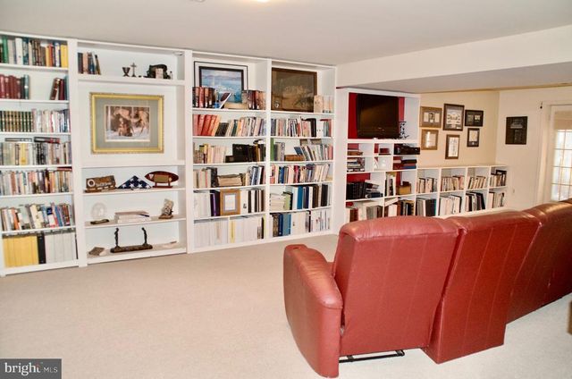 7573 FUSILIER DR, Warrenton, VA 20186