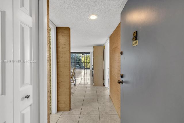 16300 Golf Club Road 408, Weston, FL 33326