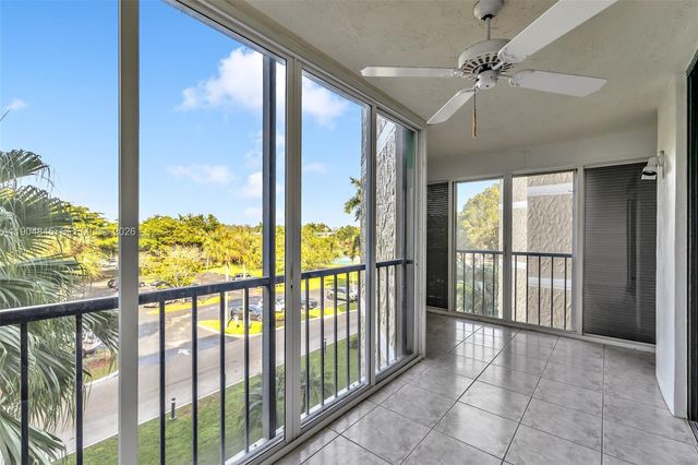 16300 Golf Club Road 408, Weston, FL 33326