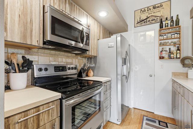 4909 MOUNTAIN SPRINGS CT, Rapid City, SD 57702