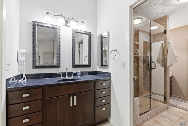 4909 MOUNTAIN SPRINGS CT, Rapid City, SD 57702
