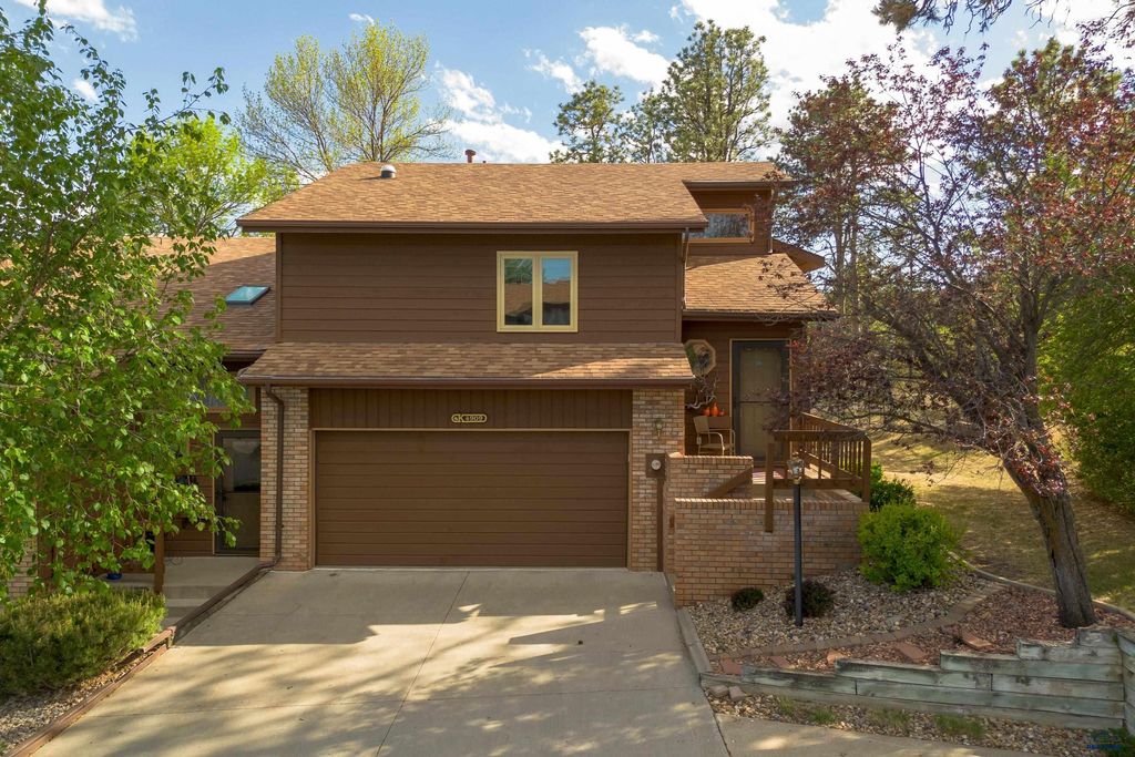 4909 MOUNTAIN SPRINGS CT, Rapid City, SD 57702
