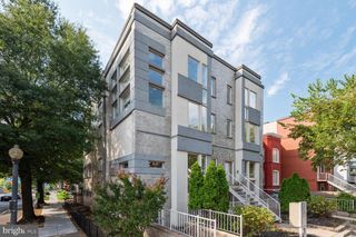 241 R ST NE #A, Washington, DC 20002