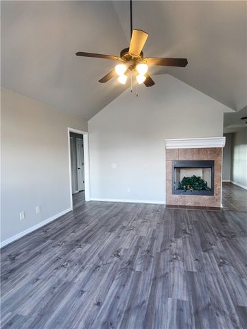 580 Keswick Drive, Centerton, AR 72719