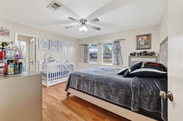 9634 Windswept Lane, Houston, TX 77063