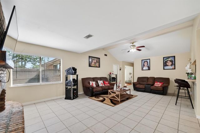 9634 Windswept Lane, Houston, TX 77063