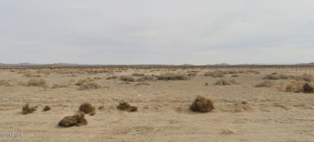 180 Ste Vic Avenue N Ste Street, Palmdale, CA 93591