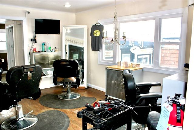 565 S Meridian Road, Youngstown, OH 44509