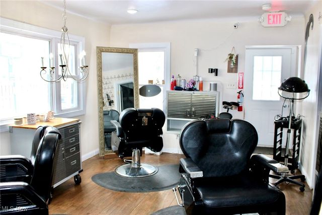 565 S Meridian Road, Youngstown, OH 44509